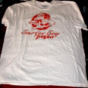 Stranger Things T-shirt size 2XL Only been worn like once or twice